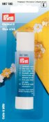 987180 PRYM - Limstift för textil 9g Glue stick Limstift för textil 9 gram används för att fästa spetsar, dragkedjor och etikett