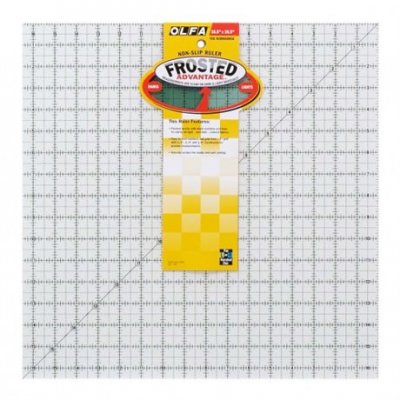 03403 Olfa Quilt frostad acryl linjal QR-16S 16 x 16 inch (42x42 cm)
