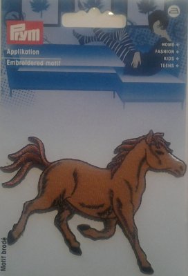 prym+applikarion+att+stryka+på+häst+925465