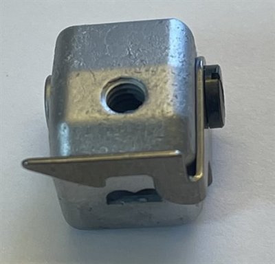 396005-82 Nålklämma Elna L-4