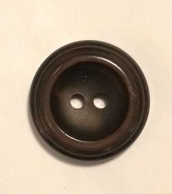 Knapp 28 mm Ø Brun