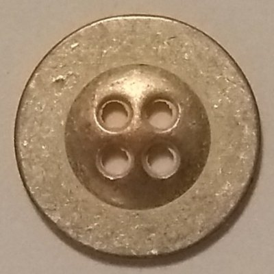 Knapp 15 mm Ø Beige