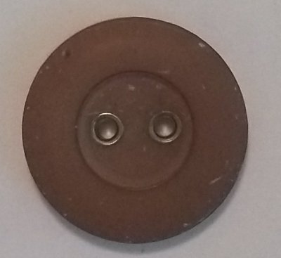 Knapp 20 mm Ø Brun