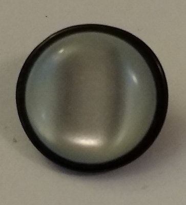 Knapp 13 mm Ø Vit/Svart