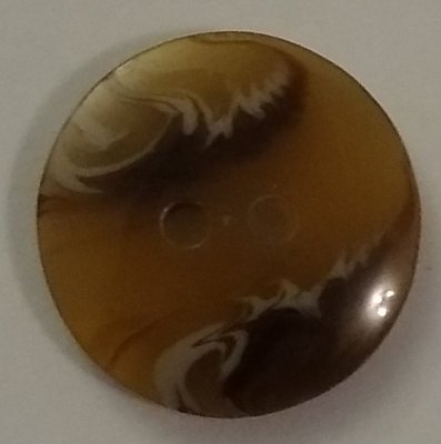 Knapp 18 mm Ø Beige