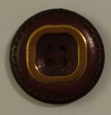 Knapp 28 mm Ø Brun/Guldfärgad