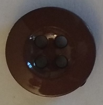 Knapp 14 mm Ø Brun