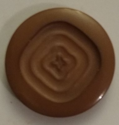 Knapp 28 mm Ø Beige