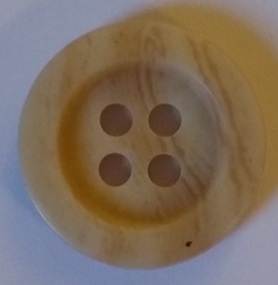 Knapp 15 mm Ø Beige