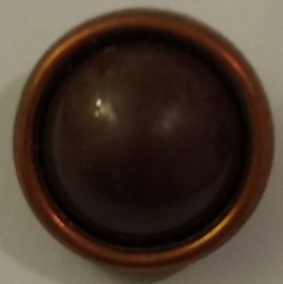Knapp 22 mm Ø Brun