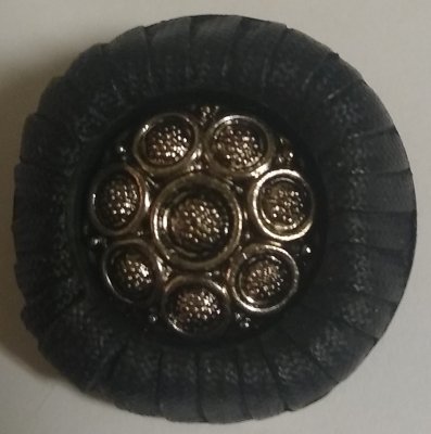 Knapp 30 mm Ø Silverfärgad/Svart