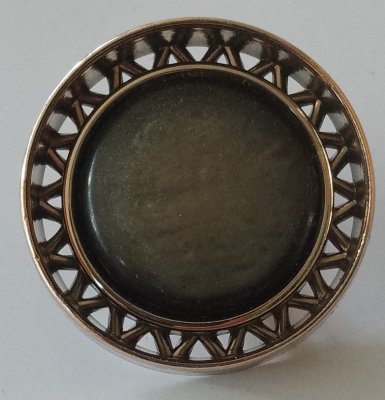Knapp 23 mm Ø Gul/Silverfärgad