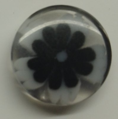 Blomma, Genomskinlig/Vit/Svart. 16 mm Ø