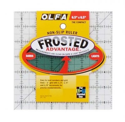 03408 OLFA Quilt frostad acryl linjal QR-6S 6,5x6,5 INCH A